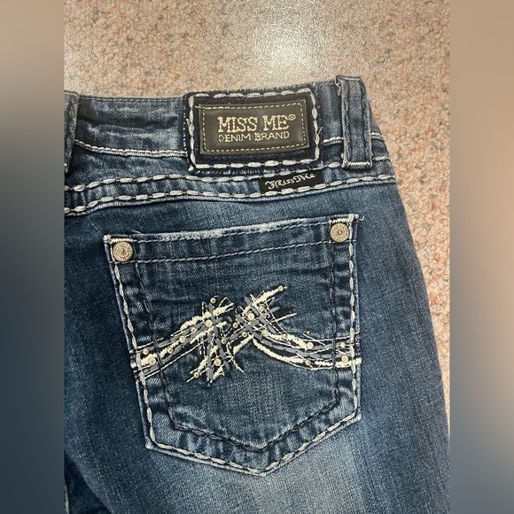 Miss Me Jeans JE1045BL Bootcut Embellished Pockets Size 31x31 - Picture 5 of 11